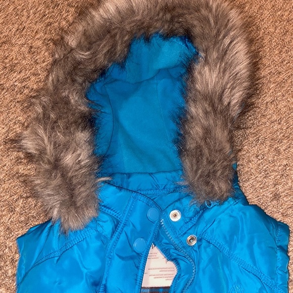 🎈Sale🎈Blue Vest With Detachable Hood - Picture 2 of 4